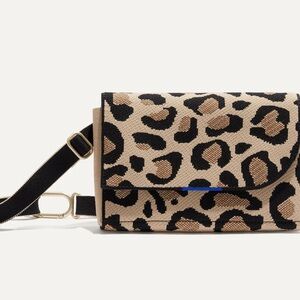 Rothy’s Desert Car Belt Bag